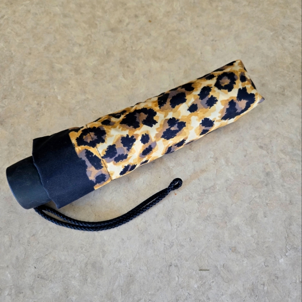 Fulton Animal print mini umbrella